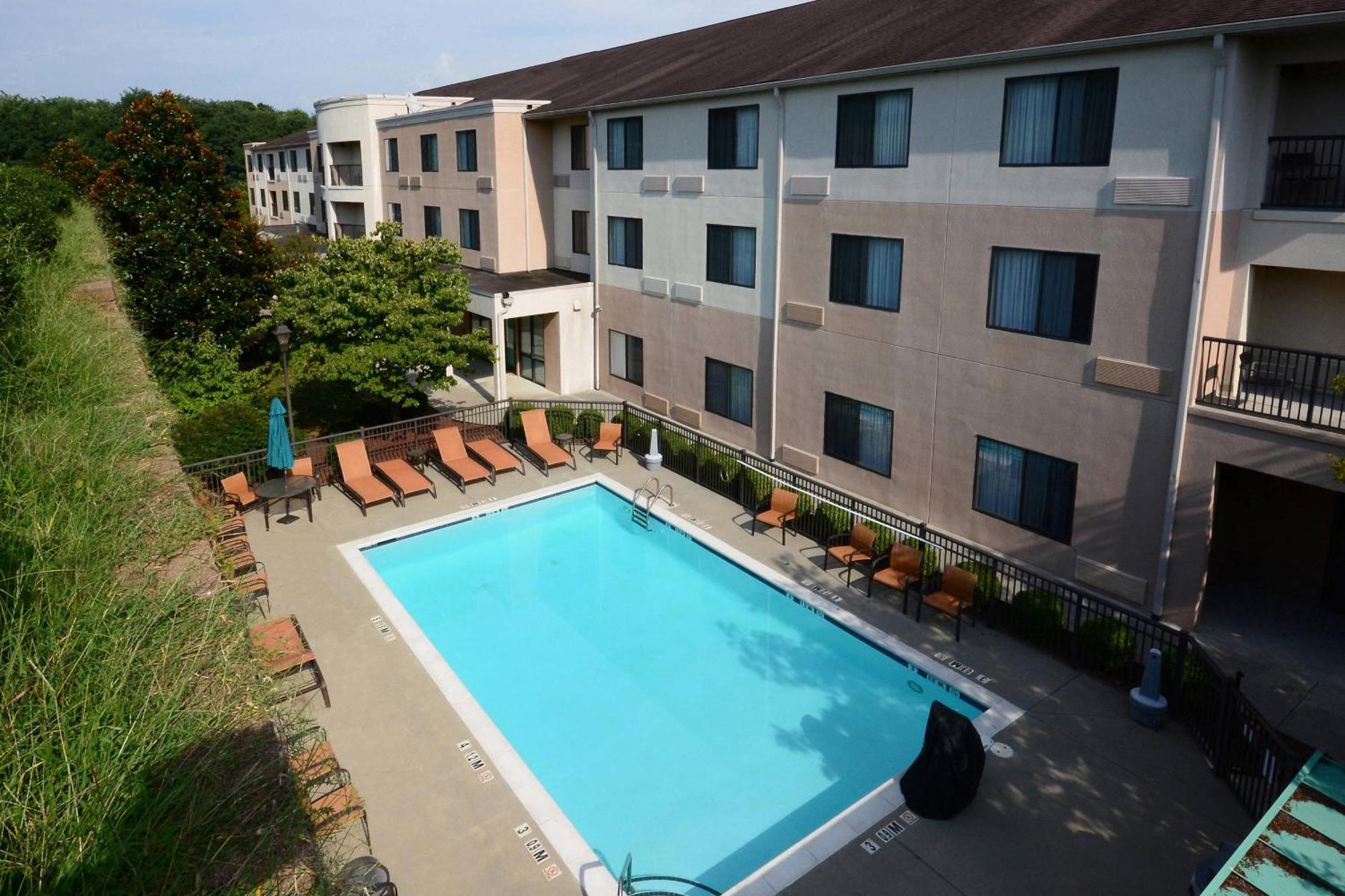 คอร์ทยาร์ด แดนวิลล์ Hotel ภายนอก รูปภาพ