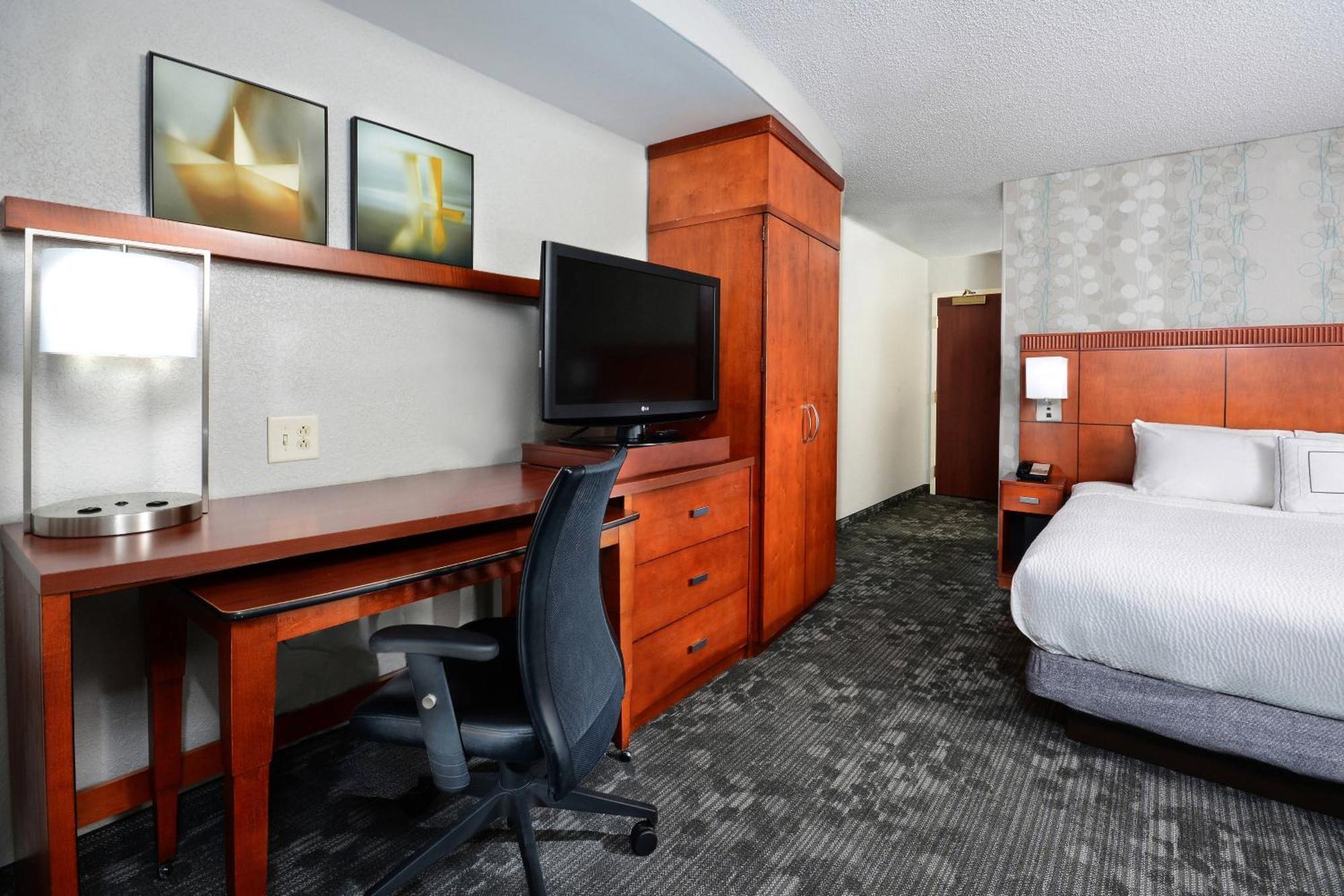 คอร์ทยาร์ด แดนวิลล์ Hotel ภายนอก รูปภาพ